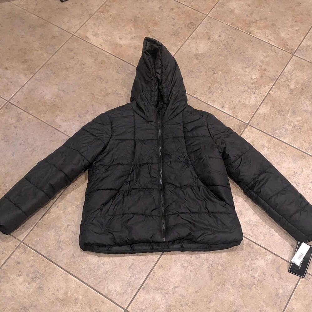 NWT Me Jane Juniors Black Hooded Puffer Jacket XL Zipper Coat